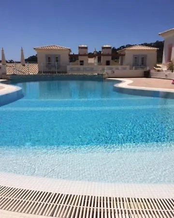 Modern Two Bedroom Poolside Townhouse * Budens