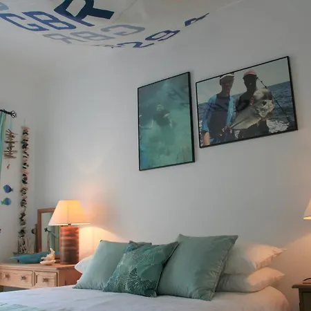 Modern Two Bedroom Poolside Townhouse Villa *